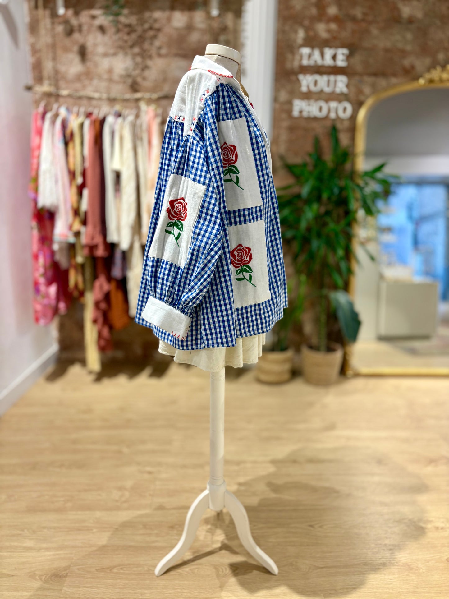 Camisa Oversize Bordada